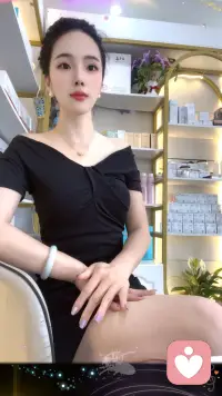 从业美业十年，接触各种顾客，开导过很多顾客，应该是一个不错的倾听士配图