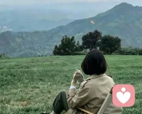 晚风入夜，尘嚣渐息。此间无纷扰，可尽情吐露心声，一切心事皆可安放。