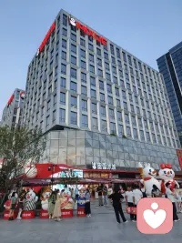 今年销售压力不小，会议成了常态。团队里既有志在必得的高昂，也有步履维艰的迟缓，唯独缺少一份融洽的~甜蜜蜜。配图
