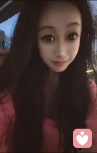 ～～年年有风，风吹年年，慢慢即漫漫。
漫漫亦灿灿，心事皆可谈。不必追赶世间匆忙，不必强迫自己坚强，所有委屈、迷茫与心酸，我静静听你讲！配图