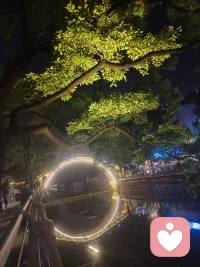 身边有朋友和我吐槽：我们之间没有激情了，甚至连感情都没有了！
在生活中，这样的案例不少！所谓的新鲜感肯定是有个保鲜期的，短的几个月，长的也能维持一年半载！那么，在感情里我们要如何保持新鲜感呢？答案就是：在感情中注入新鲜血液！配图