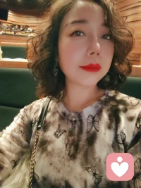 和自己和解的方式有很多种，可能是美景可能是美食，也有可能是一场旅行，一场运动，甚至一壶茶配图