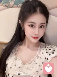 你好，陌生人，我是你的情绪树洞，愿意倾听你的一切，我会认真倾听你的声音，只为能送你温暖的陪伴，好好过好当下每一天。