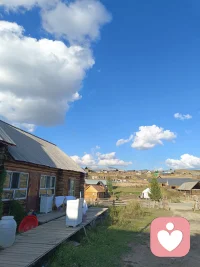 天很蓝，新疆的地很大，人很热情好客，风景美如画，有机会一定要多去走走看看大好河山。👍👍👍🌸🌸🌸配图