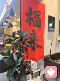 很开心自己对发帖人的心里话，被一群温柔的倾诉师看到并点赞了。偶然也被发帖人列入标注答案，我只是带着共情，写下了自己的理解与善意，没想到收获了同频人的认可。在互相治愈的圈子里，我们既安抚他人，也被他人看见，这份温暖格外珍贵，也让我更愿意带着耐心，继续温柔地陪伴每一个需要倾诉的人。感恩您，感恩您们的支持与陪伴！🌹🌹☕️☕️
