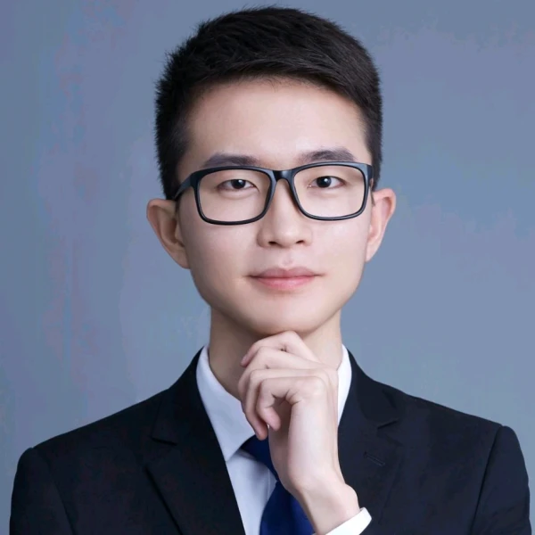 李佳航