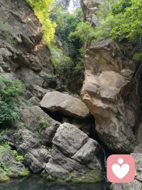 所有无人可说的心事，都值得被认真倾听，慢慢讲，我都在。
