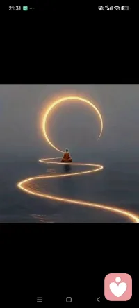 越相爱的两个人越容易吵架，因为爱情都是自私的，你越爱他，就会越在意他爱不爱你，在乎他对你好不好，并试图通过观察他和你相处的每一个小细节来证明他是爱你的。但是他的表现总是会让你失望，所以你才会那么容易生气。但是每次吵完架和他赌气，你都是嘴硬心软，因为你内心很害怕失去她，所以如果一个男生遇到一个只对你发脾气的女生，一定要好好珍惜。毕竟在茫茫人海中相遇无永恒，更何况你的爱。