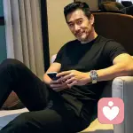 大树倾听的头像