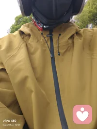 现在这个点还有没睡觉的吗？我值夜班无聊的很，希望遇到一位可以聊到天亮的人