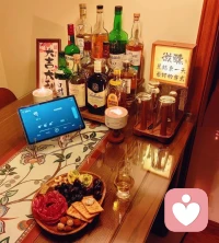 微微醺，浅浅醉，享受这一刻的美好
酒杯里有今天的情绪，也有明天的期许
