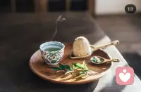 如果你最近“什么都感觉吧不到”，请看完这篇

不知道你有没有这种时刻——
 
不是难过，不是愤怒，也不是焦虑
就是……空了
 
别人问你“怎么了”
你张了张嘴，发现连解释的力气都没有
最后只挤出一句：“没事啊，就还好。”
 
心理学上有个词叫 “情绪解离”
通俗点说就是：
你的心为了不让你太痛
主动按下了“静音键”
 
这不是你冷漠
也不是你变麻木了
是你在用“没感觉”保护自己
因为之前，你已经撑了太久太久
 
🧘‍♀️
如果你现在
对什么都提不起兴趣
刷手机也无聊，出门也累
连哭都觉得费劲
 
那我想隔空抱抱你
你不需要立刻好起来
也不需要强迫自己“积极一点”
 
今天只做一件小事就好：
把手放在胸口，闭眼，慢慢吸一口气
感受空气凉凉地进来
再缓缓地呼出去，温温的
 
就一次
就这一下
告诉自己：
“我还在这里，我还在呼吸，这就够了。”
 
🌱
允许自己暂时“停机”
允许麻木是个过渡
你不是坏掉了
你只是在休息，等自己重新愿意醒来。
 
今天，允许自己感受一下呼吸。
就一下。