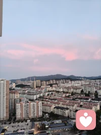 彩霞满天，安静嘛