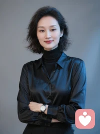 外部世界是内心世界的画布，所以，没有偶然的相遇，只有外化的内心独白