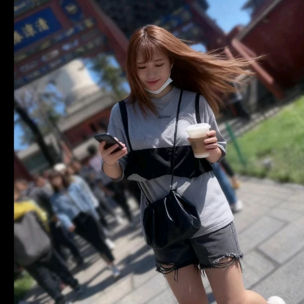 三月倾听者