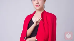 吴彩霞