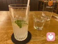 世人都说阳谋无解
不过也确实如此
因为明牌可以快速地
筛选和过滤掉不同频的人、事、物