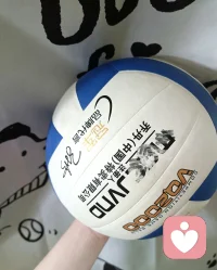 运动是和自己对话的方式
接纳疲惫，允许暂停。自我关怀，永远是第一位