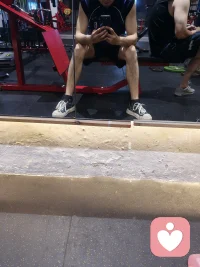 婚姻如果不是两个人共同维护努力，如果只有一个人在努力，那肯定还是会走向崩溃了