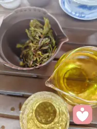 千秋大业一壶茶，万丈红尘一杯酒！