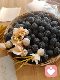 千秋大业一壶茶，万丈红尘一杯酒！
