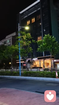 今晚终于有空坐下来，有空听听大家的故事，你有故事吗？