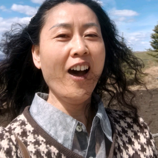 云间松鼠🌻