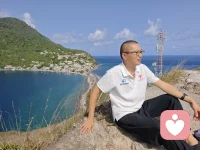 有些疲惫，不是因为你不够坚强； 有些难过，也不需要急着变好。