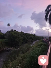 焦虑的时候，知道自己在害怕什么； 难过的时候，允许自己难过； 关系里受伤的时候，也不再一味责怪自己。