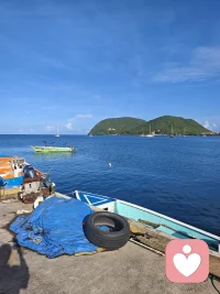 心理成长，从来不是让自己变得“无坚不摧”， 而是终于学会温柔地接住自己。