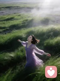 下午在窗边坐了会儿
·

风一吹，树叶沙沙响

什么也没想，就坐着

那种平和中带着微微喜悦的感觉，真好

以前总觉得状态好是亢奋、是打鸡血

现在才知道，真正的好状态是稳

像水一样，平静但有力量