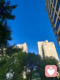 用最宽的心，装最多的福，希望日子安静，抬头皆是温柔