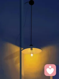 生命的意义，在于人与人的相互照亮。配图