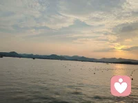 婚姻里最累的，不是吵架，是连吵架的力气都没有了。