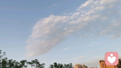 城市暮色,允许自己不必立刻释怀。