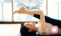 女人有了风骨，便是尤物

很多人误以为迷人依靠外貌，真正长久的魅力，源自骨子里的风骨。
 
真正动人的女性魅力，从来不止外表容貌。所谓风骨，是内心沉淀出来的底气与从容，想要慢慢修炼，可以试着做好这几点：
 
1. 向内扎根，建立稳定自我内核
不必依靠他人的认可定义自己。接纳自身优缺点，拥有属于自己的爱好、目标与生活节奏。当精神世界足够丰盈，便不会因为别人的态度摇摆情绪，自带安稳沉静的气场。

2. 守住边界，拥有取舍的勇气
懂得拒绝消耗自己的关系，不委屈讨好，不盲目迁就。待人温和，但底线清晰。明白什么值得珍惜，什么应当放下，清醒自持，不纠缠、不内耗。

3. 沉淀情绪，修炼内心静气
遇事不急躁慌乱，少冲动争辩。允许世事不尽人意，学会和遗憾、不安共处。喜怒不轻易外露，在纷乱生活里稳住心绪，温柔之中带着力量。

4. 低调自持，拒绝刻意迎合
不必刻意展示魅力，不用想方设法博取关注。安静做好自己，稳步成长。从容自在的状态无需张扬，长久沉淀之后，自然而然散发独特吸引力。
 
拥有稳定的自我，清晰的边界，不讨好任何人。情绪稳定，懂得取舍，安静深耕自己。

关键在于长期修行。皮囊的美丽转瞬即逝，风骨却是岁月赠予的礼物。拥有底气与静气，安于自身，不依附、不盲从，便是最长久的魅力。