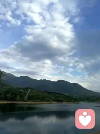 2026.9.5
大家好,今天继续分享.....
为什么会出现这种情况...明明同样的人生却有着不同的命运...这所有的一切都和我们的心❤️有关系...
这里不能绕开的一个人,那就是我们的阳明先生...有兴趣的同学可以去研究一下阳明先生的心学...
致良知,源自于起心动念,知行合一～这是人之根本国之根基...
也就是说:我们每个人从出生的那一刻就有了三种不同的阶段需要经历...也就有了三种不同的人生...当然如果达不到你所经历的境界,或者说第一个阶段你都没有真正的经历...那我想说:这辈子的人生就是来受轮回之苦的...

我们先说第一张人生阶段...这里我声明一下:纯粹个人观点无任何不良引导！
等我们来到这个世界...等我们哇哇落地到有了自我意识...在这个阶段我称它为: 本我 ...
等我们慢慢有了自我意识...等我们按照自我意识去走自己的路的时候...我把这个阶段称为:自我...
等我们有了大爱...有了光...有了付出不求回报...有了感恩之心...有了怜悯之心...有了对宇宙的敬畏...我把这个阶段成为:超我...
 
因为时间关系...今天早上就分享到这里...明天继续...
有兴趣的小伙伴可以讨论一下...我们自己目前处在一个什么样样的人生阶段...