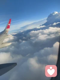  一晃又到接孩子的时间，一天天连轴转，总觉得时间不够用，一边生活一边陪伴。