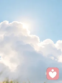 心有清净，处处温柔；生命太短，没遗憾的话，就微笑向前
​
好好爱自己，把期望降低，依赖变少，你会过得很好
​
风把云揉成棉花糖，连天空都在哄你开心
 
这些文案适合发朋友圈、写随笔或自我鼓励，愿你在平凡日子里，总能找到治愈的光。