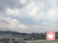 成年人的崩溃从不是小题大做，只是积攒太久终于撑不住了。