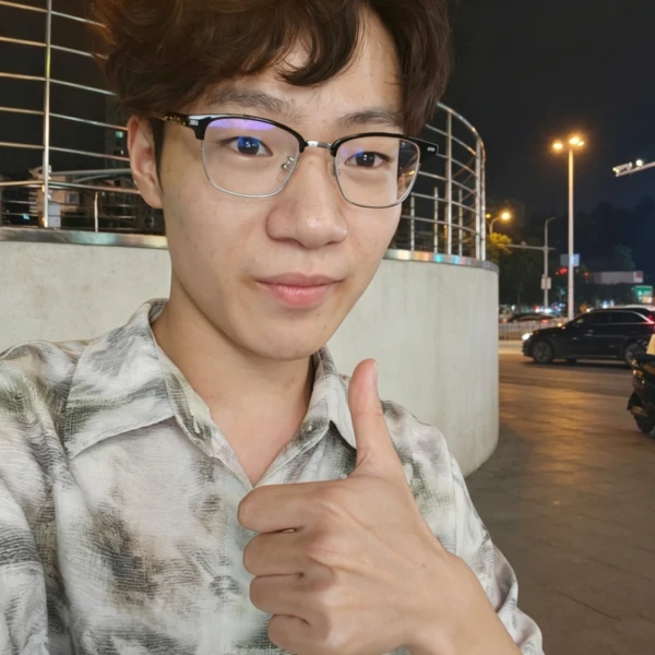 罗小章倾听者
