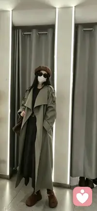 审美和爱意都是很难降级的东西，从音乐里能听见一个人的品味，从文字里能读出一个人的内涵与认知。
人与人未必相逢相识，但输出的表达，总会吸引同频的灵魂。

真正把人联结在一起的，从来不是身份地位、世俗关系，
而是契合价值观、
相近的认知与同频的思想。
不由得想起这么一句话，你以为的沟通很重要，其实共鸣才是绝杀！