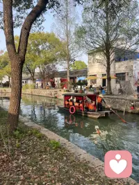 全职妈妈的付出，常常藏在细碎日常里。
默默操劳，却容易不被看见。
不必逼自己做到完美，你的辛苦值得被看见、被接纳。
好好善待自己，也允许自己疲惫🌷