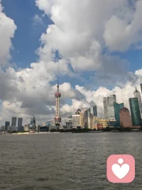 长期的焦虑和压抑，也是一种无形毒素。 憋久了，容易发胖，容易脾气烦躁。 情绪，也需要一个释放的出口。 心事别独自硬扛，想说，就慢慢说出来。 我是清聆，这里安静，静待与你倾诉。