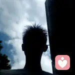 aヾ执笔画浮沉的头像