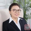 国云霞