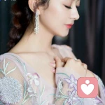 半度°清峰～的头像