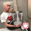 喝热水吗你的头像