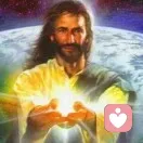 处在中轴的头像