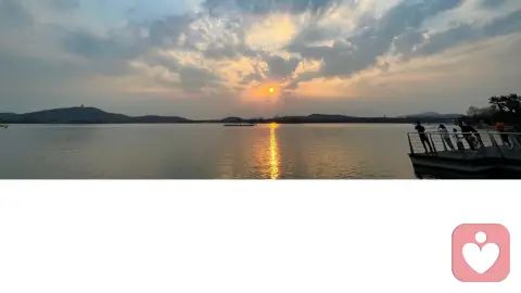 成年人过春节有巨大压力怎么办？